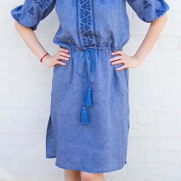 Ukrainian embroidered linen dress M - Picture 2 of 2